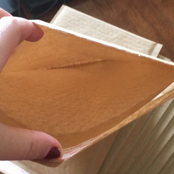 9.5 x 14.5 Bubble Envelope - Picture 3 of 3